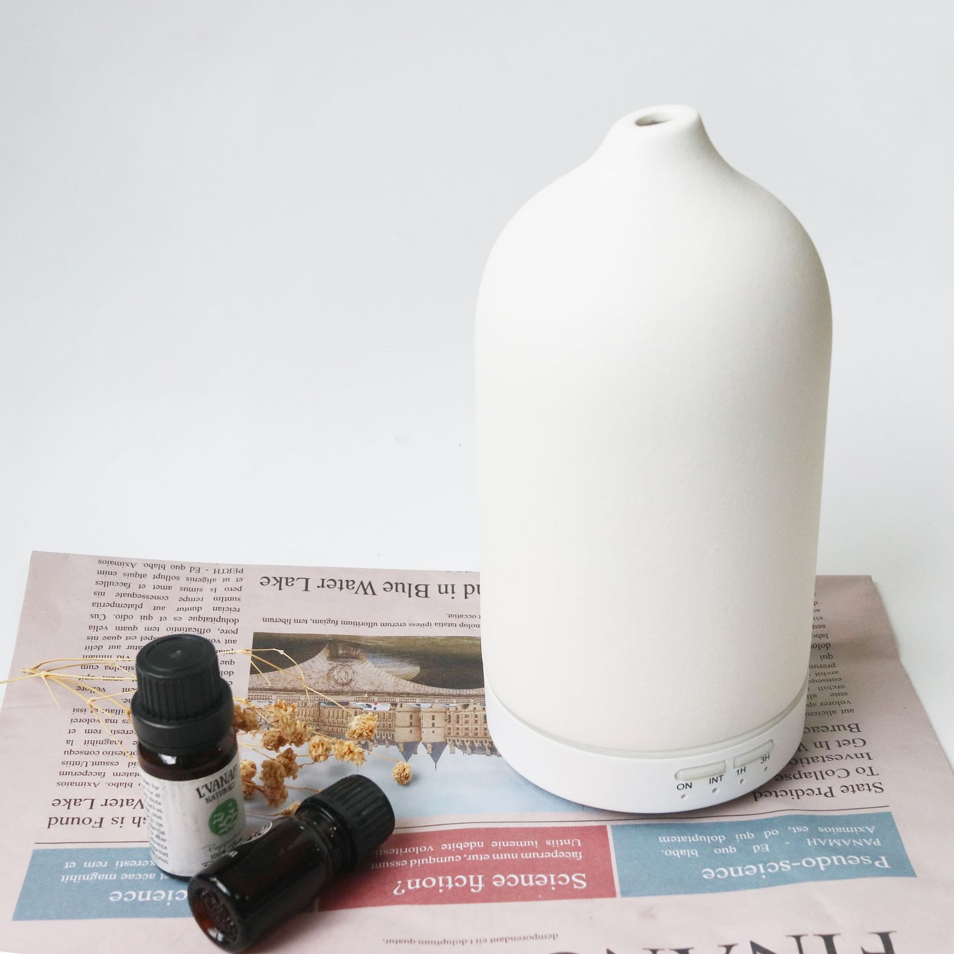 The Arc Stone: Hand-Crafted Ceramic Ultrasonic Diffuser